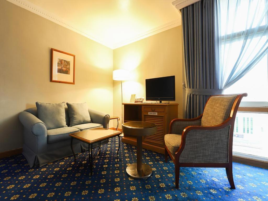City Plaza Hotel Fujaïrah Extérieur photo