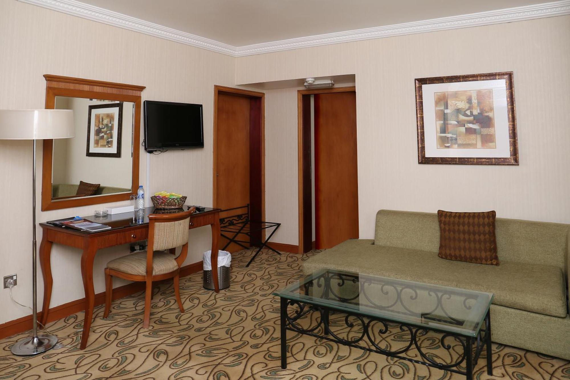 City Plaza Hotel Fujaïrah Extérieur photo