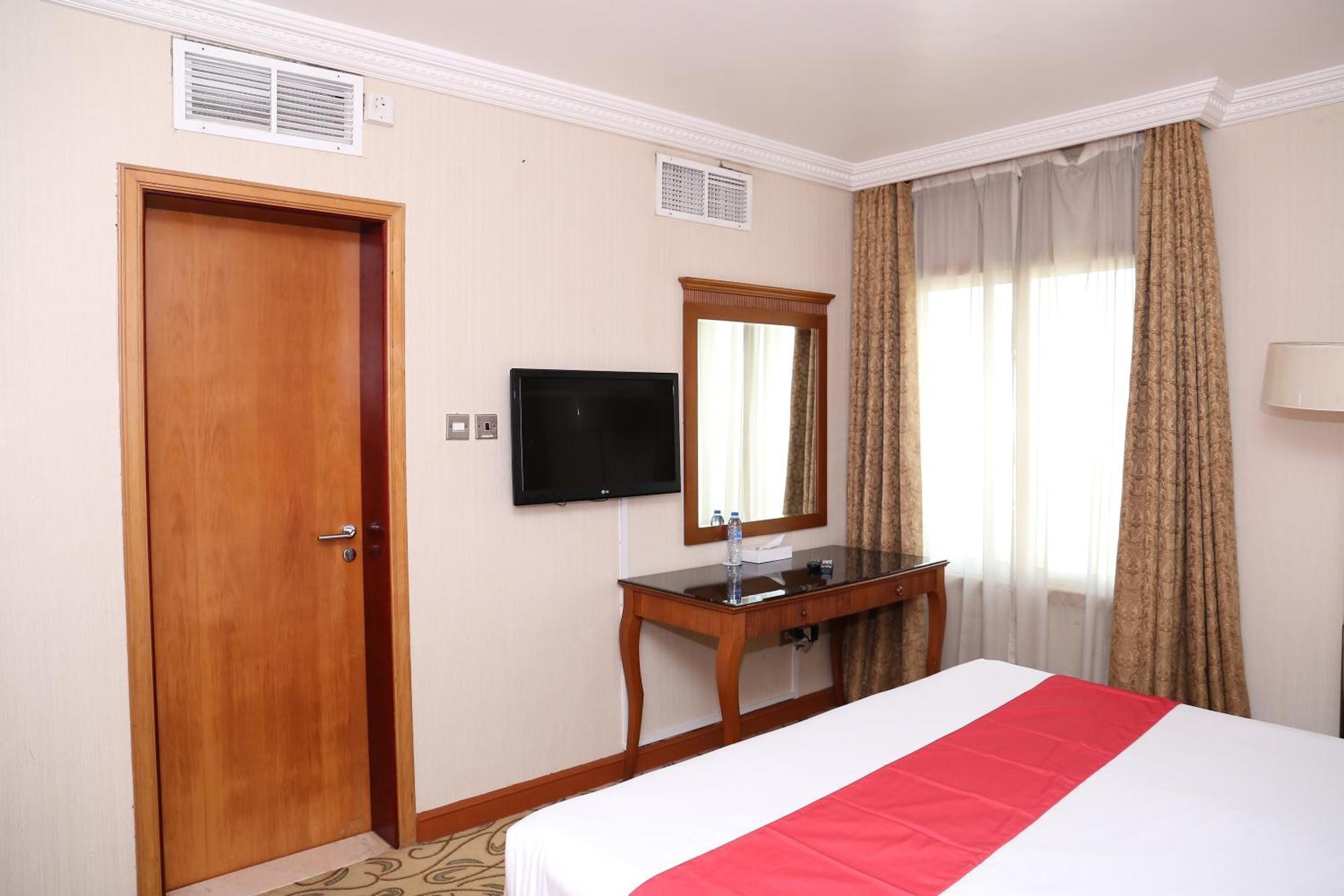 City Plaza Hotel Fujaïrah Extérieur photo